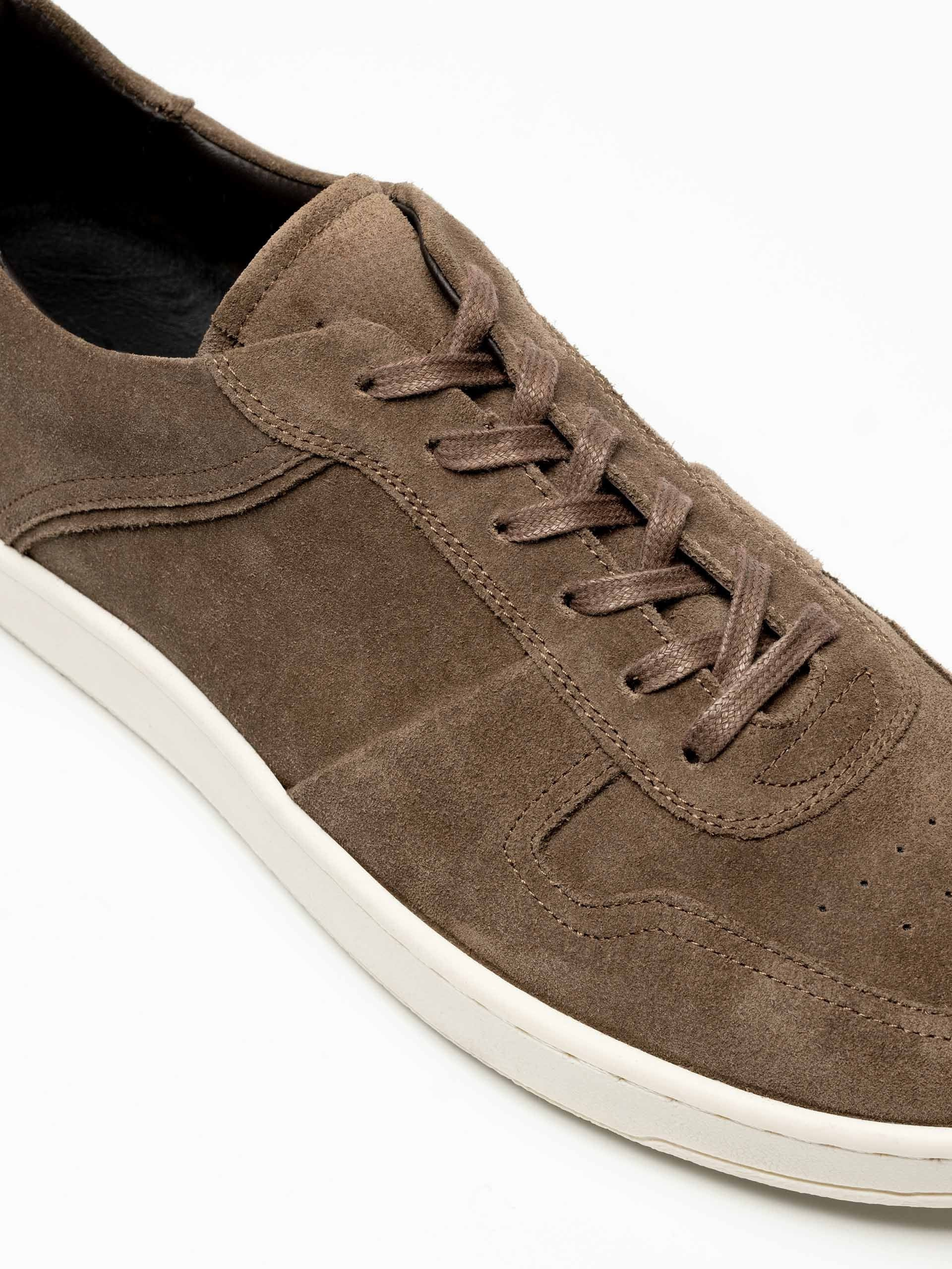 The Court Sneaker - Nougat